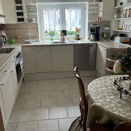 Eifeltoerchen Oda ve Kahvaltı *