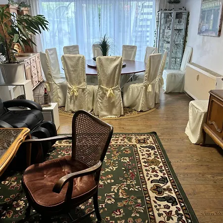 Oda ve Kahvaltı Eifeltoerchen