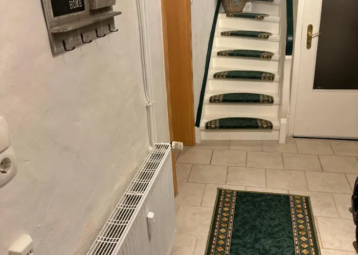 住宿加早餐酒店 Eifeltoerchen Kirchheim (Euskirchen)