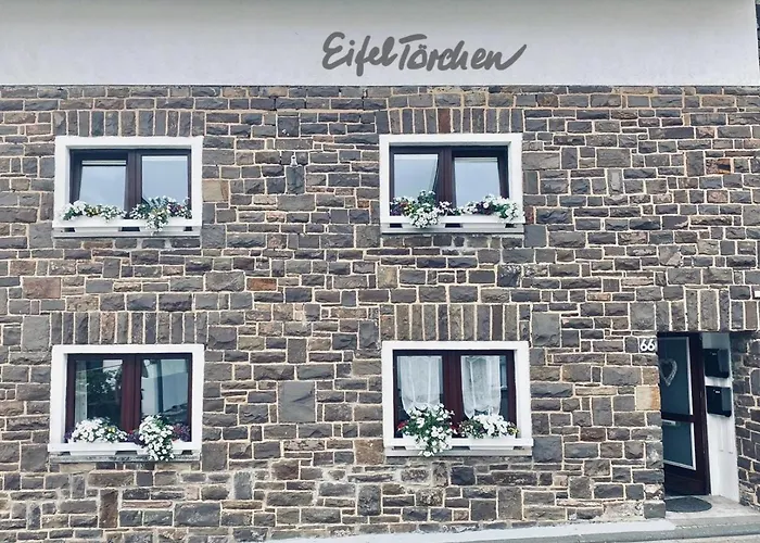 Eifeltoerchen 住宿加早餐酒店